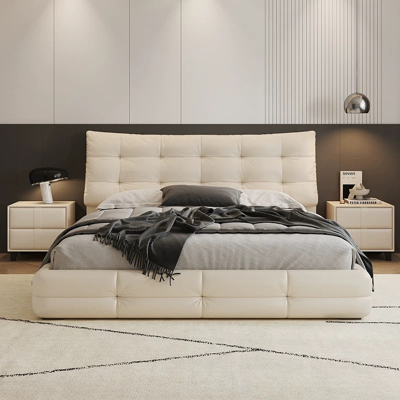 Éclair Puff Leather Bed #916