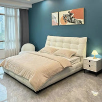 Éclair Puff Leather Bed #916