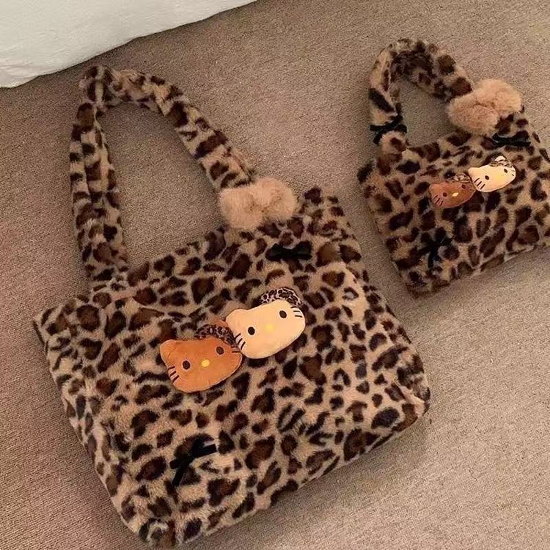 Kitty Shoulder Bag