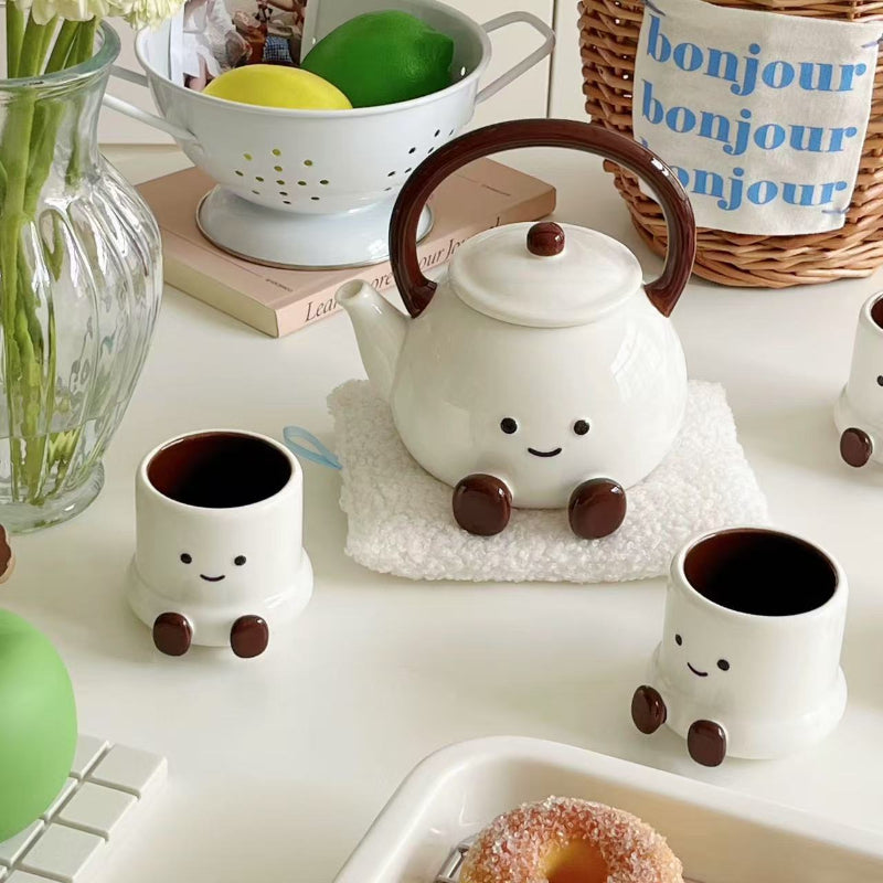 Happy Feet Tea Set