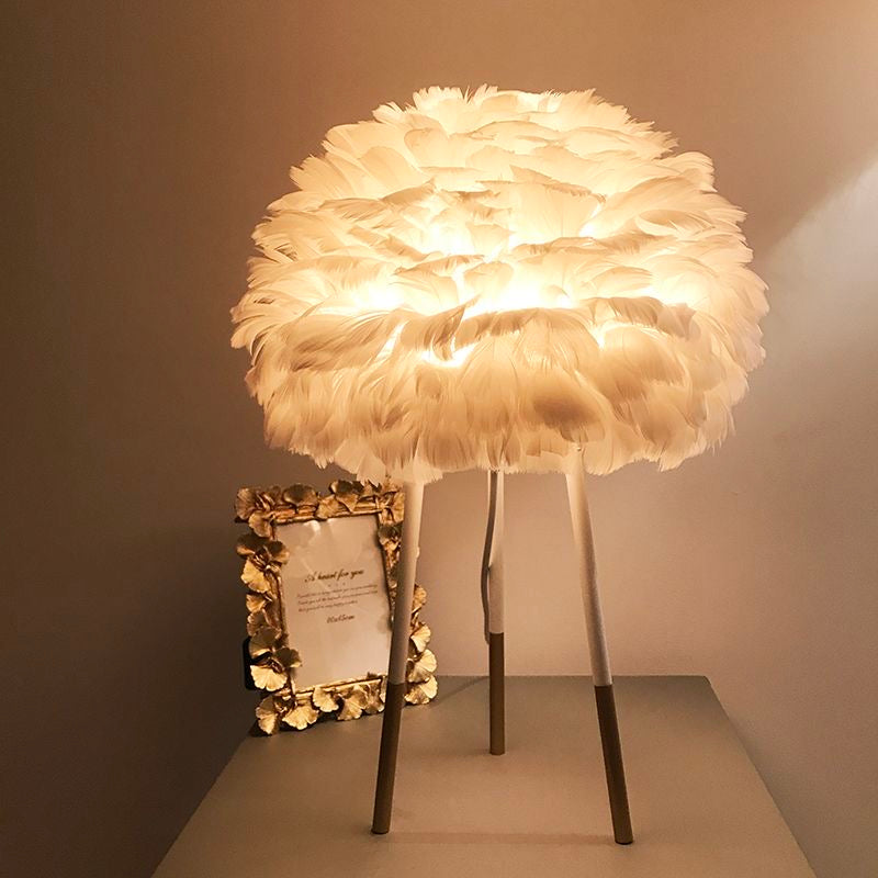 FeatherCloud Tripod Floor Lamp