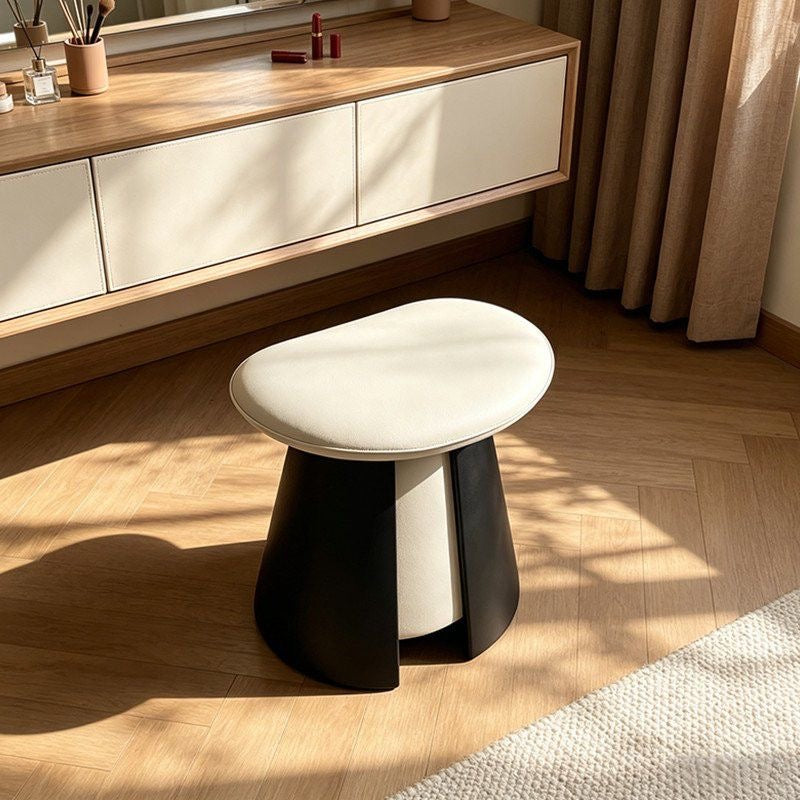 Luna Sculpt Vanity Stool