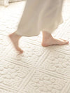 Diatom silk carpet