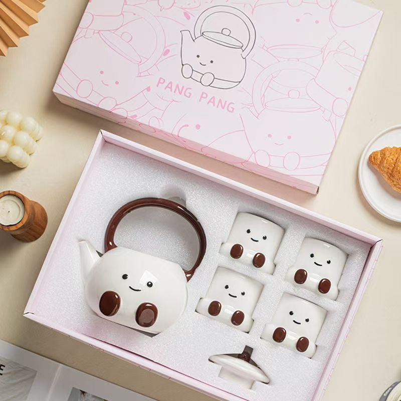 Happy Feet Tea Set